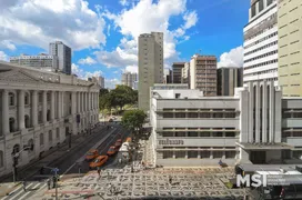 Conjunto Comercial / Sala à venda, 50m² no Centro, Curitiba - Foto 16