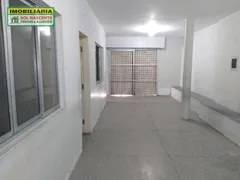 Casa com 6 Quartos para alugar, 257m² no Joaquim Tavora, Fortaleza - Foto 4