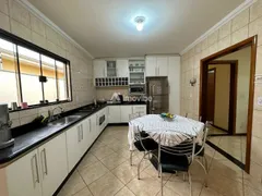 Casa com 3 Quartos à venda, 150m² no Vila Omar, Americana - Foto 8