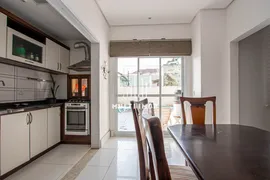 Casa com 3 Quartos para alugar, 160m² no Azenha, Porto Alegre - Foto 2