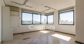 Conjunto Comercial / Sala para alugar, 110m² no Menino Deus, Porto Alegre - Foto 10