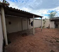 Casa com 4 Quartos à venda, 135m² no Conjunto Caiçara, Goiânia - Foto 12