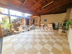 Casa com 3 Quartos à venda, 349m² no Santa Mônica, Uberlândia - Foto 29