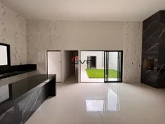 Casa com 3 Quartos à venda, 210m² no Alto Umuarama, Uberlândia - Foto 8
