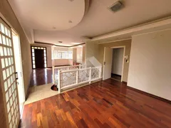 Casa com 3 Quartos à venda, 266m² no Jardim Novo Mundo, Poços de Caldas - Foto 4