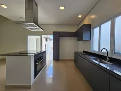 Casa com 3 Quartos para alugar, 230m² no Condomínio Residencial Euroville, Bragança Paulista - Foto 14