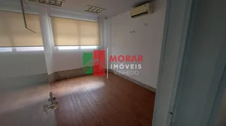 Prédio Inteiro com 11 Quartos para alugar, 371m² no Jardim Santo Antônio, Valinhos - Foto 31