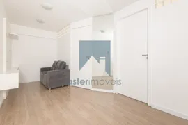 Apartamento com 2 Quartos à venda, 33m² no Centro, Curitiba - Foto 10