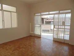 Casa Comercial com 6 Quartos para alugar, 339m² no Carlos Prates, Belo Horizonte - Foto 2