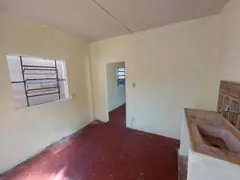 Casa com 1 Quarto para alugar, 50m² no Industrial, Contagem - Foto 5