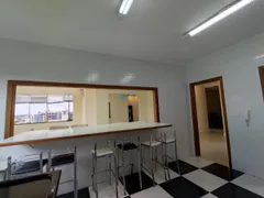 Apartamento com 3 Quartos para alugar, 230m² no São João, Porto Alegre - Foto 11