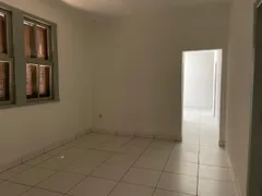 Casa Comercial com 3 Quartos para alugar, 200m² no Navegantes, Porto Alegre - Foto 10