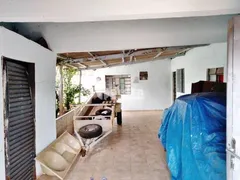 Casa com 2 Quartos à venda, 200m² no Marta Helena, Uberlândia - Foto 14