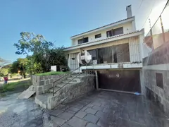 Casa com 4 Quartos para venda ou aluguel, 247m² no Patronato, Santa Maria - Foto 1