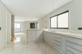 Casa de Condomínio com 3 Quartos à venda, 204m² no Bacacheri, Curitiba - Foto 2