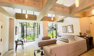 Apartamento com 4 Quartos para alugar, 242m² no Água Verde, Curitiba - Foto 4