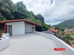 Casa com 2 Quartos para alugar, 202m² no Sambaqui, Florianópolis - Foto 30