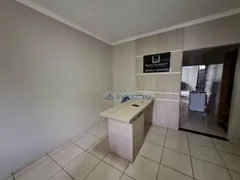 Casa com 2 Quartos à venda, 110m² no Jardim Alto do Cafezal, Londrina - Foto 8