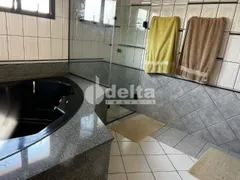 Casa com 4 Quartos à venda, 450m² no Fundinho, Uberlândia - Foto 16