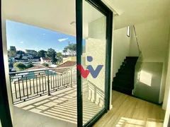 Casa de Condomínio com 3 Quartos à venda, 187m² no Champagnat, Curitiba - Foto 2