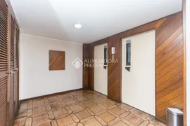 Apartamento com 2 Quartos para alugar, 76m² no Rio Branco, Porto Alegre - Foto 15