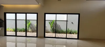 Casa com 3 Quartos à venda, 161m² no Jardim Cristal, Aparecida de Goiânia - Foto 30