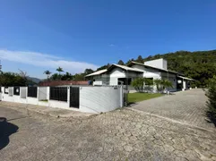 Casa com 3 Quartos à venda, 443m² no Gasparinho, Gaspar - Foto 2