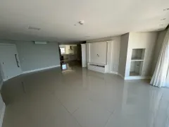 Apartamento com 3 Quartos para alugar, 200m² no Centro, Balneário Camboriú - Foto 4