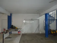 Loja / Salão / Ponto Comercial com 3 Quartos para alugar, 146m² no Nossa Senhora das Graças, Teresina - Foto 4