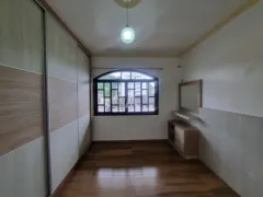Casa com 3 Quartos para alugar, 240m² no Itaum, Joinville - Foto 18