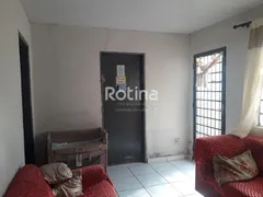 Casa com 3 Quartos à venda, 164m² no Osvaldo Rezende, Uberlândia - Foto 1