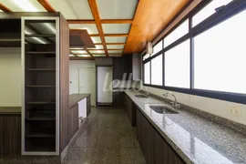 Apartamento com 4 Quartos para alugar, 389m² no Panamby, São Paulo - Foto 40