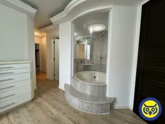 Apartamento com 2 Quartos para alugar, 78m² no Centro, Florianópolis - Foto 17