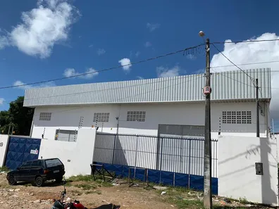 Galpão / Depósito / Armazém à venda, 600m² no Jardim América, Cabedelo