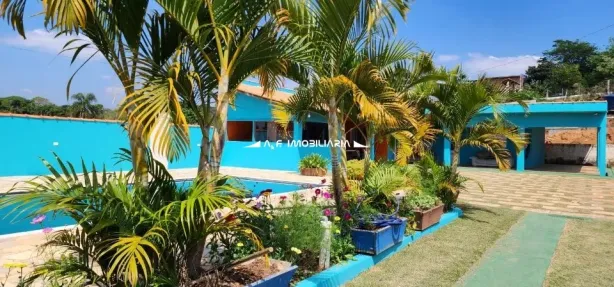 Fazenda / Sítio / Chácara com 3 Quartos à venda, 200m² no Dona Catarina, Mairinque
