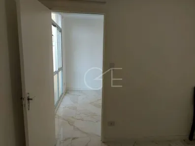 Kitnet com 1 Quarto à venda, 32m² no Boqueirão, Santos