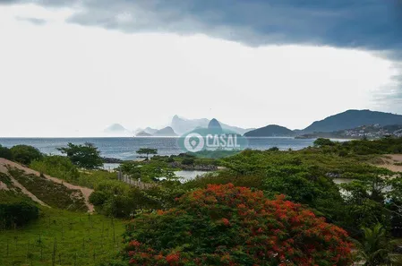 Hotel / Motel / Pousada com 22 Quartos à venda, 1800m² no Itaipu, Niterói