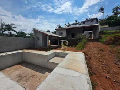 Fazenda / Sítio / Chácara com 3 Quartos à venda, 140m² no Jundiaizinho (Terra Preta), Mairiporã