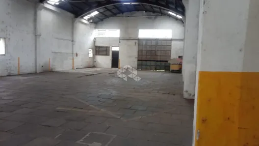 Galpão / Depósito / Armazém à venda, 1640m² no Vila Ipiranga, Porto Alegre
