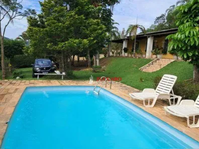 Fazenda / Sítio / Chácara com 3 Quartos à venda, 221m² no Alpes D Ouro, Bom Jesus dos Perdões