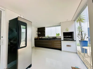 Casa com 7 Quartos para venda ou aluguel, 330m² no Riviera, Bertioga