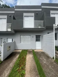 Casa de Condomínio com 2 Quartos à venda, 68m² no Água Vermelha, Poá