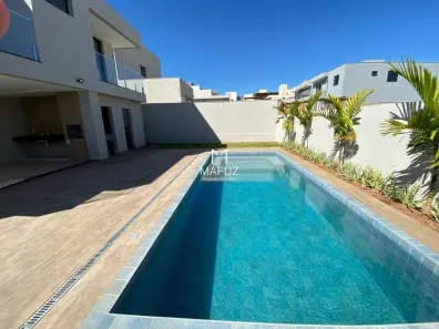 Casa com 4 Quartos para alugar, 320m² no Residencial Park I, Vespasiano