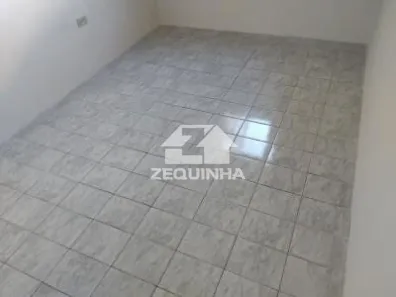 Casa com 2 Quartos para alugar, 75m² no Vila Silva Ribeiro, Carapicuíba