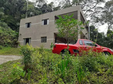 Fazenda / Sítio / Chácara com 3 Quartos à venda, 150m² no Jundiaizinho (Terra Preta), Mairiporã