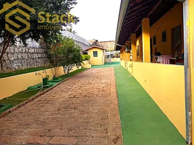 Fazenda / Sítio / Chácara com 4 Quartos à venda, 227m² no Parque dos Cafezais I, Itupeva