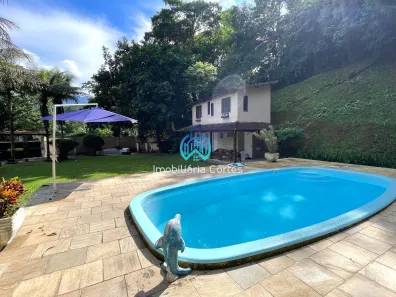 Fazenda / Sítio / Chácara com 7 Quartos à venda, 450m² no Cadetes Fabres, Guapimirim