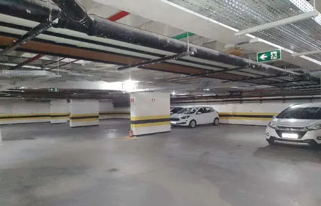 Garagem à venda, 1m² no Caminho das Árvores, Salvador