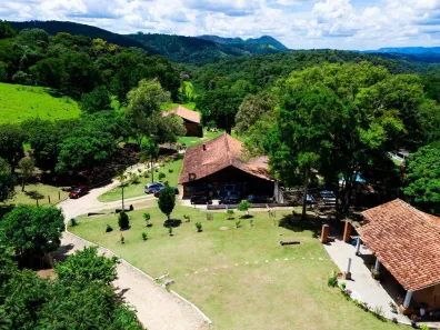 Fazenda / Sítio / Chácara à venda, 2600m² no Recanto dos Eucaliptos, Mairinque