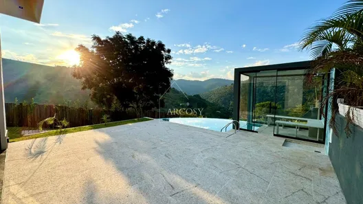 Casa de Condomínio com 3 Quartos à venda, 180m² no , Paraíba do Sul
